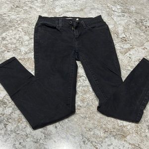 Black Levi Skinny Jeans